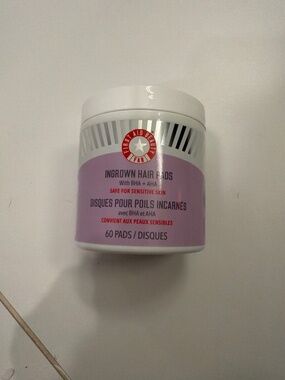 First Aid Beauty Ingrown Hair Pads